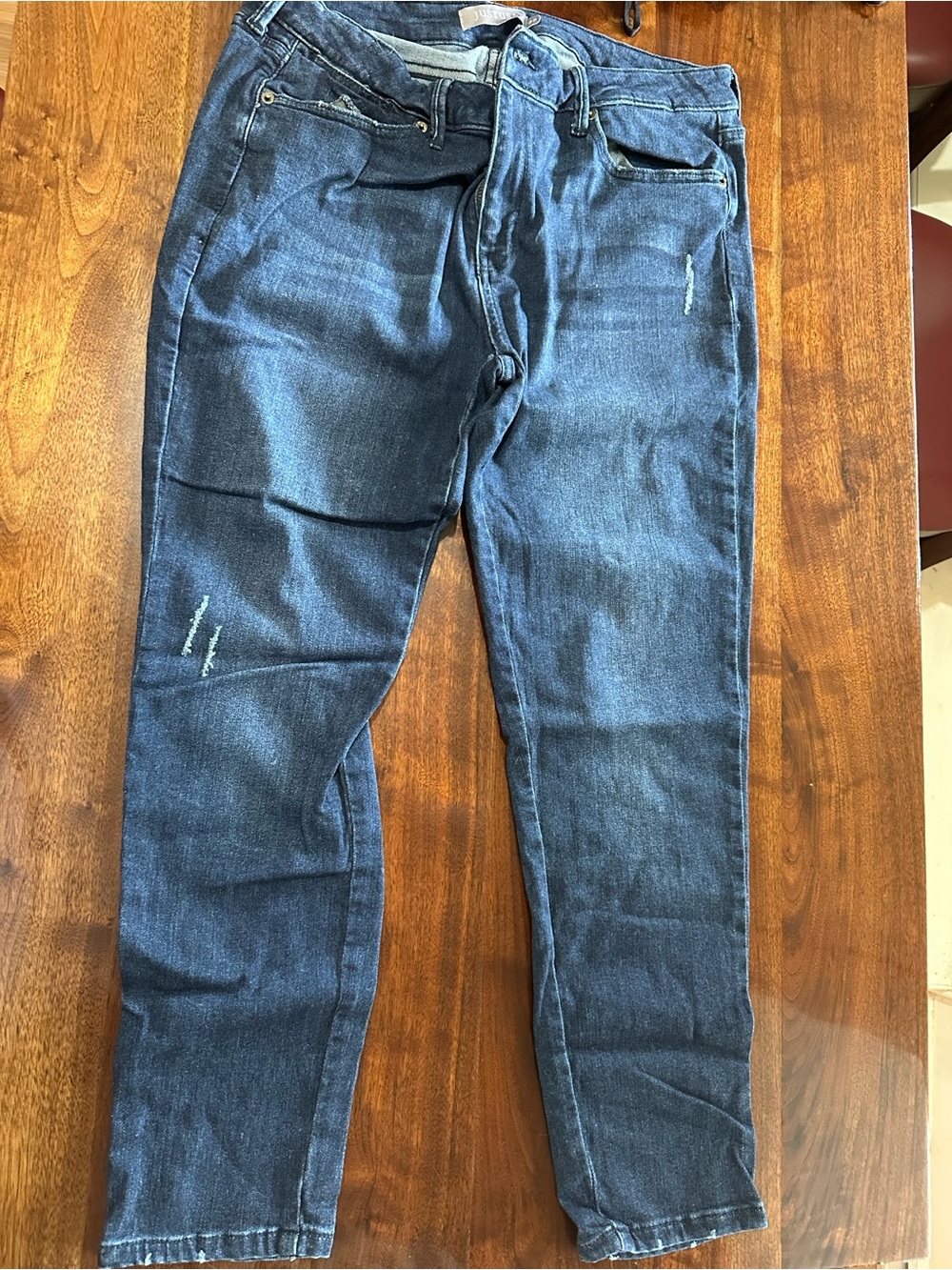 Just USA Women’s Slim Jeans in Dark Blue Wash